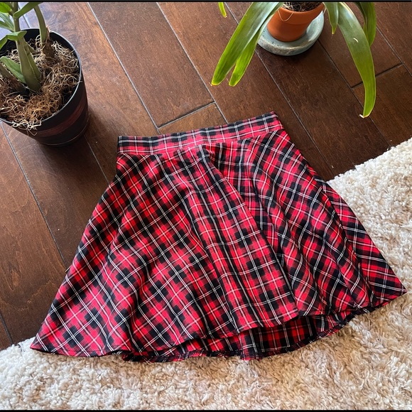 Red and Black Plaid Skater Skirt - Picture 1 of 1